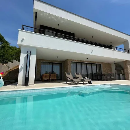 Zara Bella Vista * Kostrena