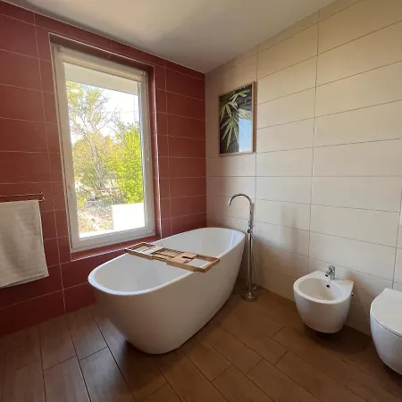 Villa Zara Bella Vista