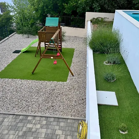 Villa Zara Bella Vista *